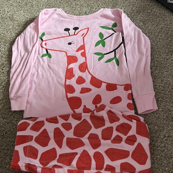 Pajamas | Very Cute Preloved Giraffe Pj | Poshmark